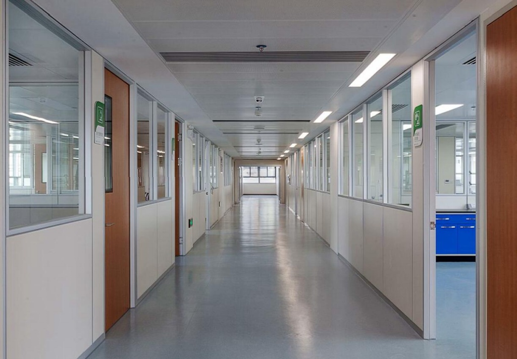 實(shí)驗(yàn)室-右江民族醫(yī)學(xué)院附屬醫(yī)院實(shí)驗(yàn)室裝修與安裝工程