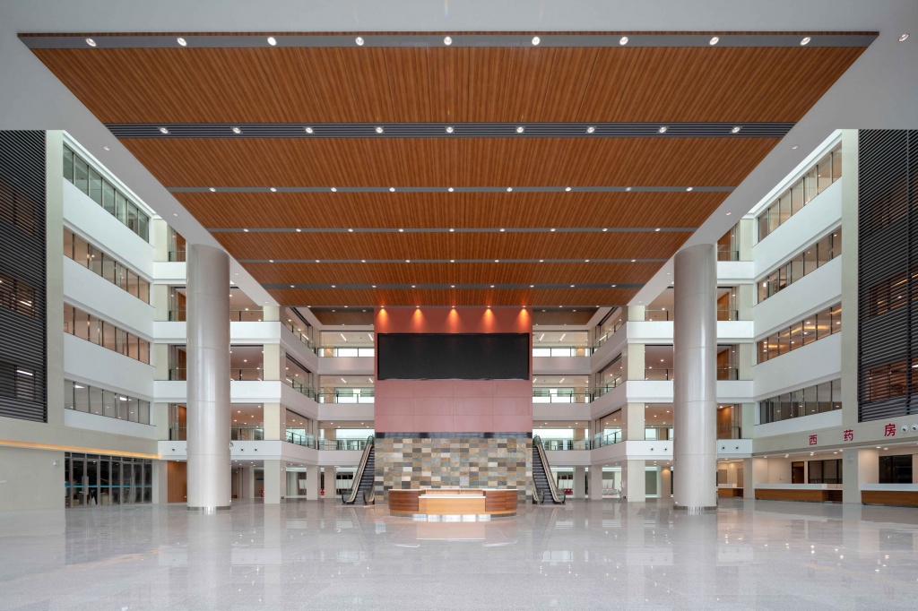 醫(yī)院-梧州市人民醫(yī)院整體搬遷項(xiàng)目（一期）門診醫(yī)技樓二次裝修工程